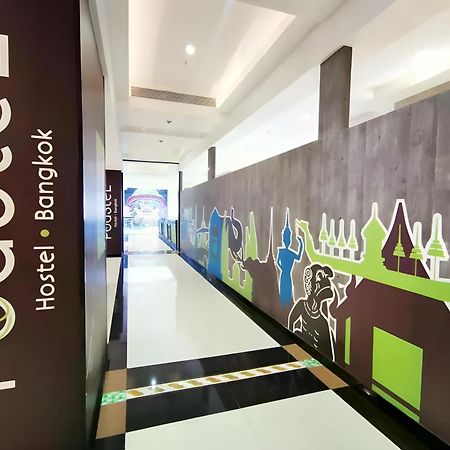 Capital O 75451 Podstel Hostel Бангкок Екстер'єр фото