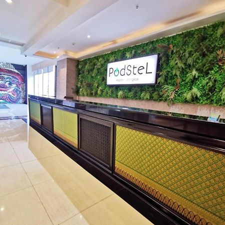 Capital O 75451 Podstel Hostel Бангкок Екстер'єр фото